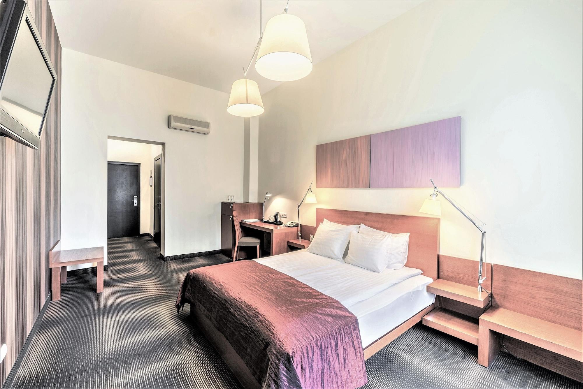 Rixwell Centra Hotel Riga Bagian luar foto