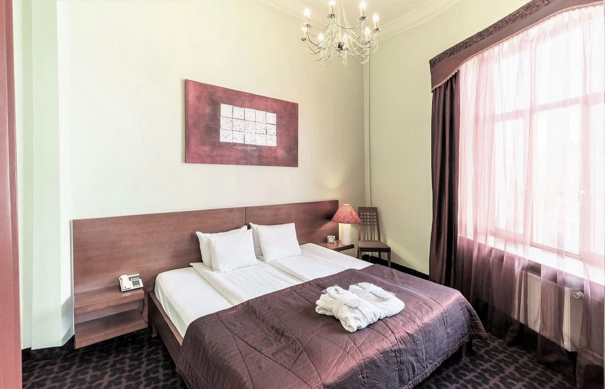 Rixwell Centra Hotel Riga Bagian luar foto