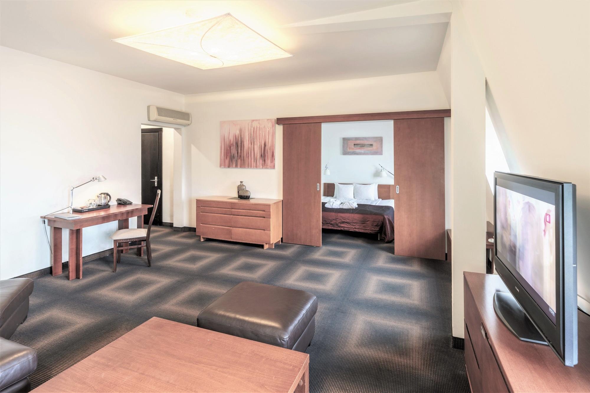 Rixwell Centra Hotel Riga Bagian luar foto