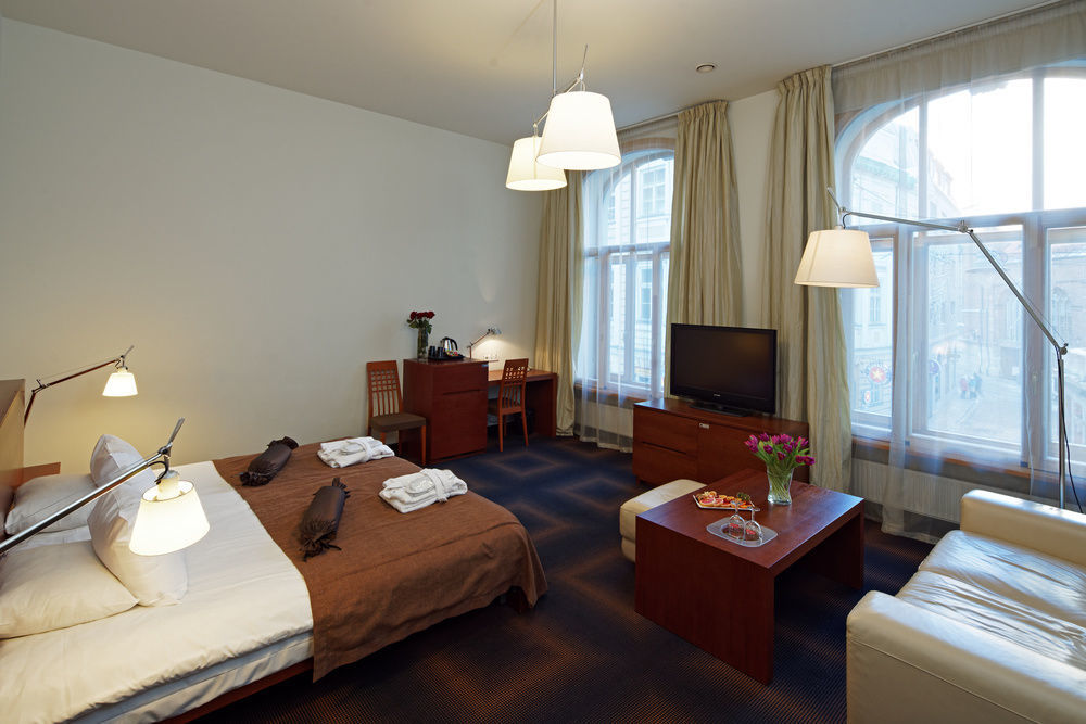 Rixwell Centra Hotel Riga Bagian luar foto