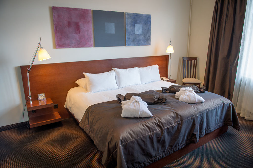 Rixwell Centra Hotel Riga Bagian luar foto