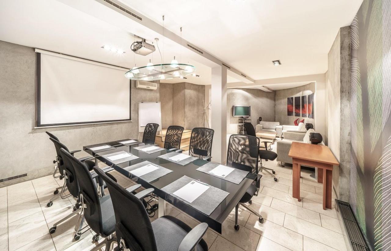 Rixwell Centra Hotel Riga Bagian luar foto