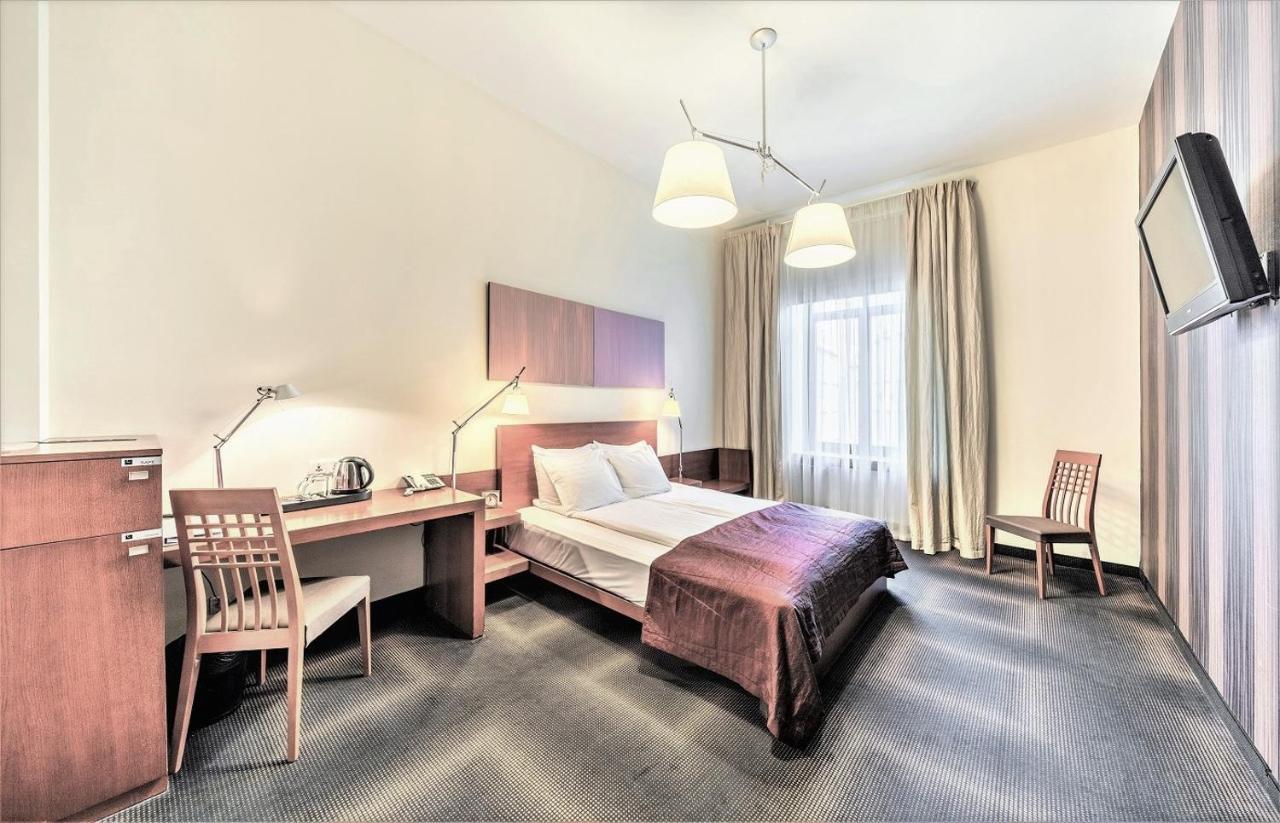 Rixwell Centra Hotel Riga Bagian luar foto